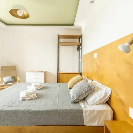 Of Lillies Hotel Heraklion
